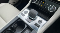 Jaguar F-Pace 2.0 D200 R-Dynamic Black 5dr Auto AWD Diesel Estate